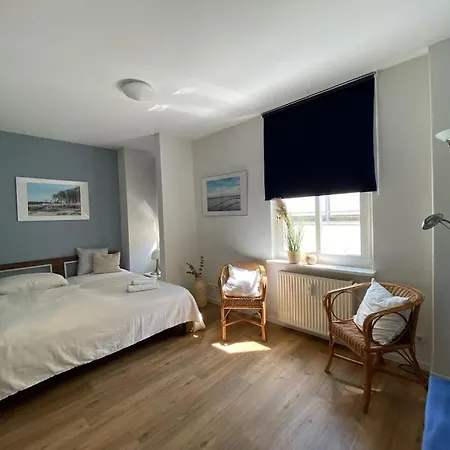 Villa Seeblick Warnemuende - Fewo Mit Meerblick Und Balkon Direkt Am Strand Fuer 2-4 Pers Rostock Exterior foto