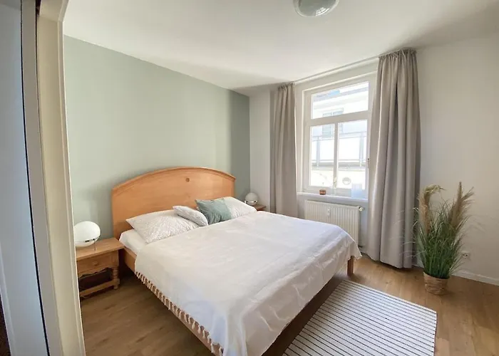 Villa Seeblick Warnemuende - Fewo Mit Meerblick Und Balkon Direkt Am Strand Fuer 2-4 Pers